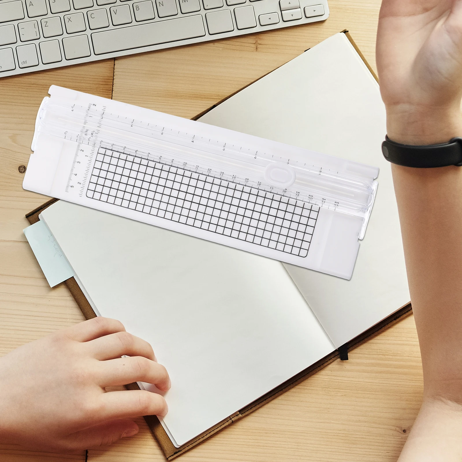 

Mini Paper Trimmer Sturdy Plastic Metal Blade Precision Scale Safety Design Portable Document Cutting Tool For Crafting