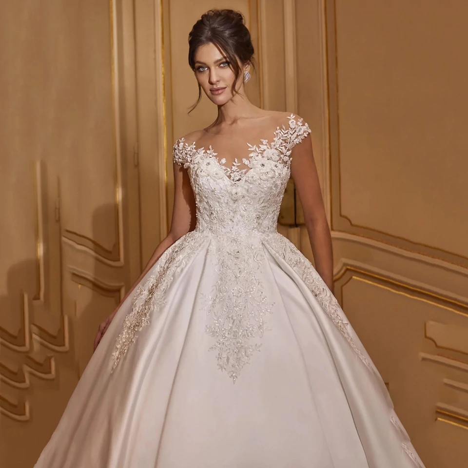 Robe de mariée magnifique col rond, manches cape, avec des Appliques de paillettes, robe de bal, longueur au sol, avec traîne de balayage, jolie robe de mariée, 2024