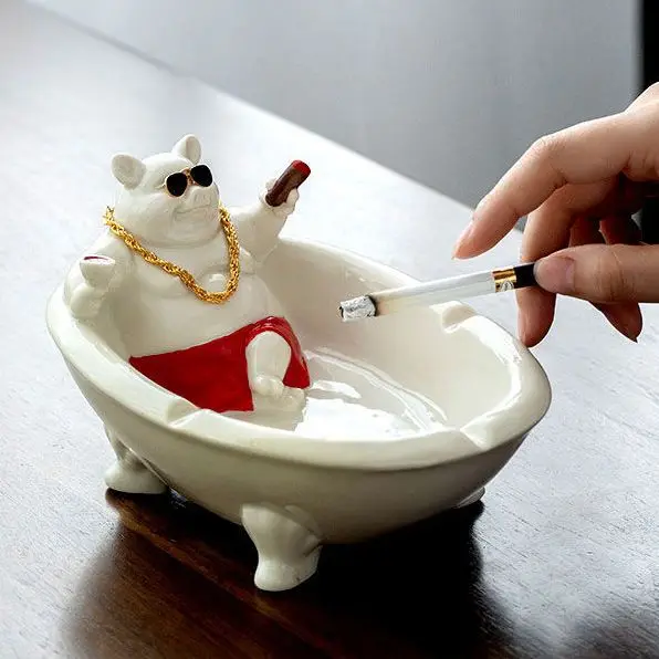 Home Daily Use Creative Personalized Fashionable Windproof Easy To Clean Pig Bathtub Ashtray