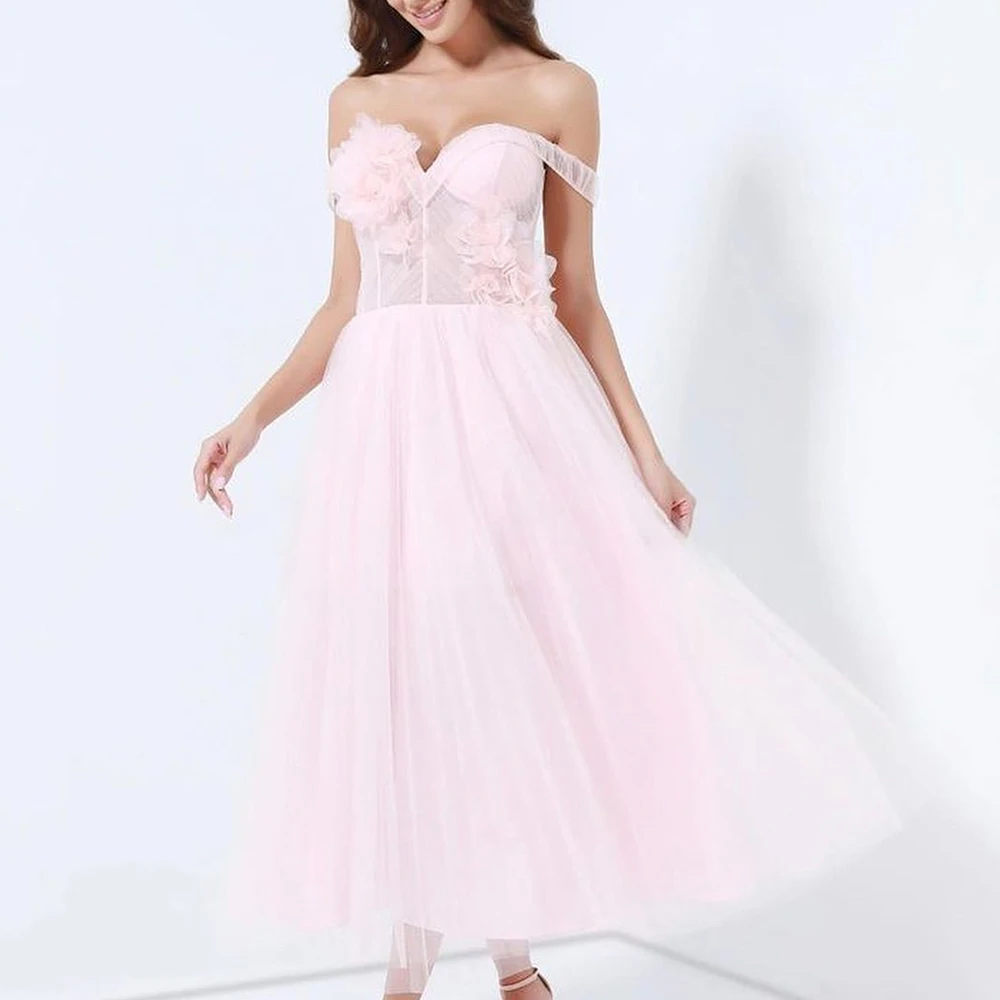 

Customized Elegant Appliques Beading Tulle Off the Shoulder Evening Dress Modern Strapless A-Line Sleeveless Homecoming Gowns