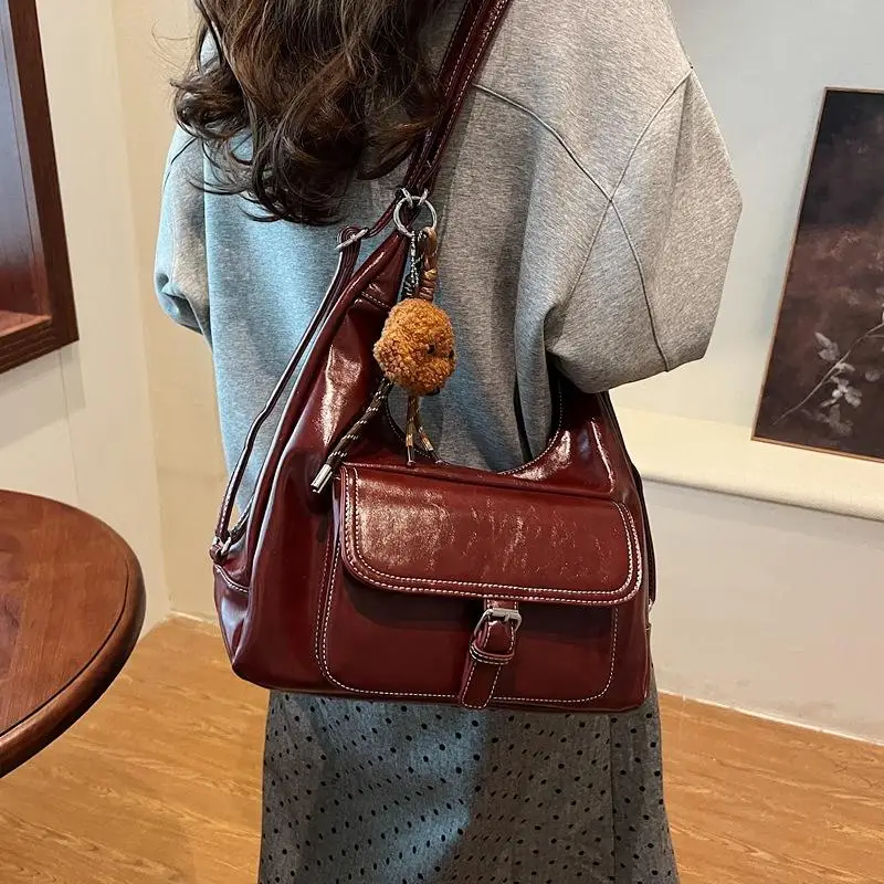 

Fashionable Commuter Tote Bag Single Shoulder Double Shoulder Backpack Trendy Simple Multifunctional Bag for Work And Travel