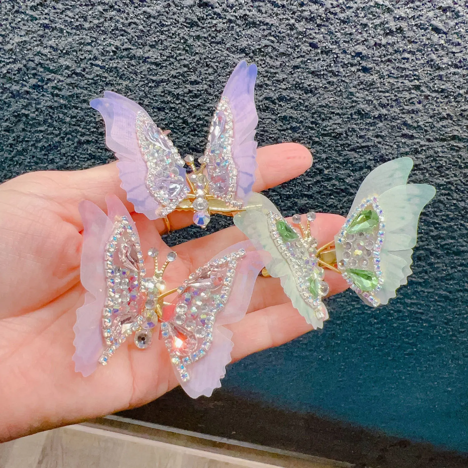 Moving Butterfly Hairpin Sweet Super Immortal Luxury Versatile Hairpin Broken Hair Sorting Clip Children Girls Birthday Gifts