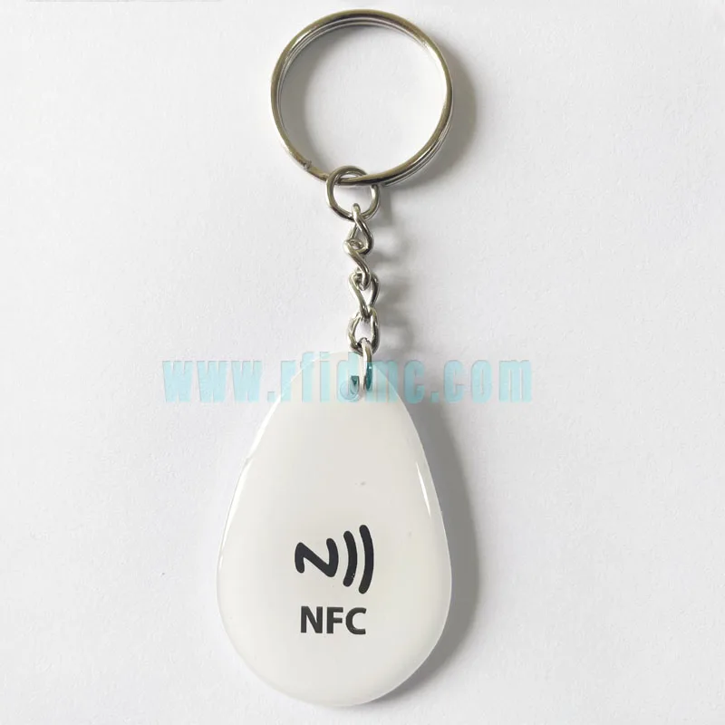 Epoxy NFC NTAG215/Ntag216 KeyTag ISO14443A Proximity 13.56MHz RFID Smart Cards Stickers Keychain for Sharing Contact Information