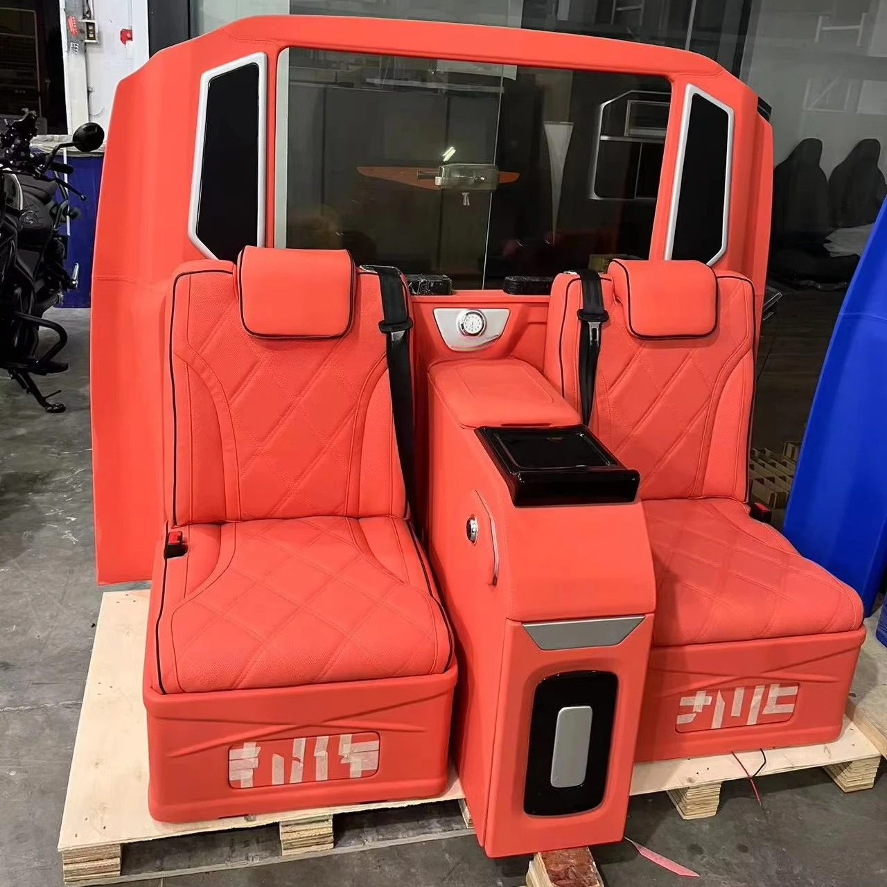 W447 Whole Interior Upgrade Kit Modified Car Rear Seat New Style Partition with Seats Fridge TV Luxury Floor
