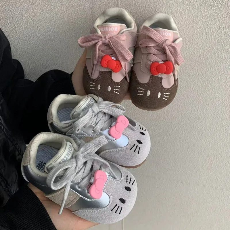 

Лидер продаж Sanrio Girl Hello Kitty, модная легкая повседневная обувь, студенческие сезонные весенне-осенние детские кроссовки с героями мультфильмов, новый стиль