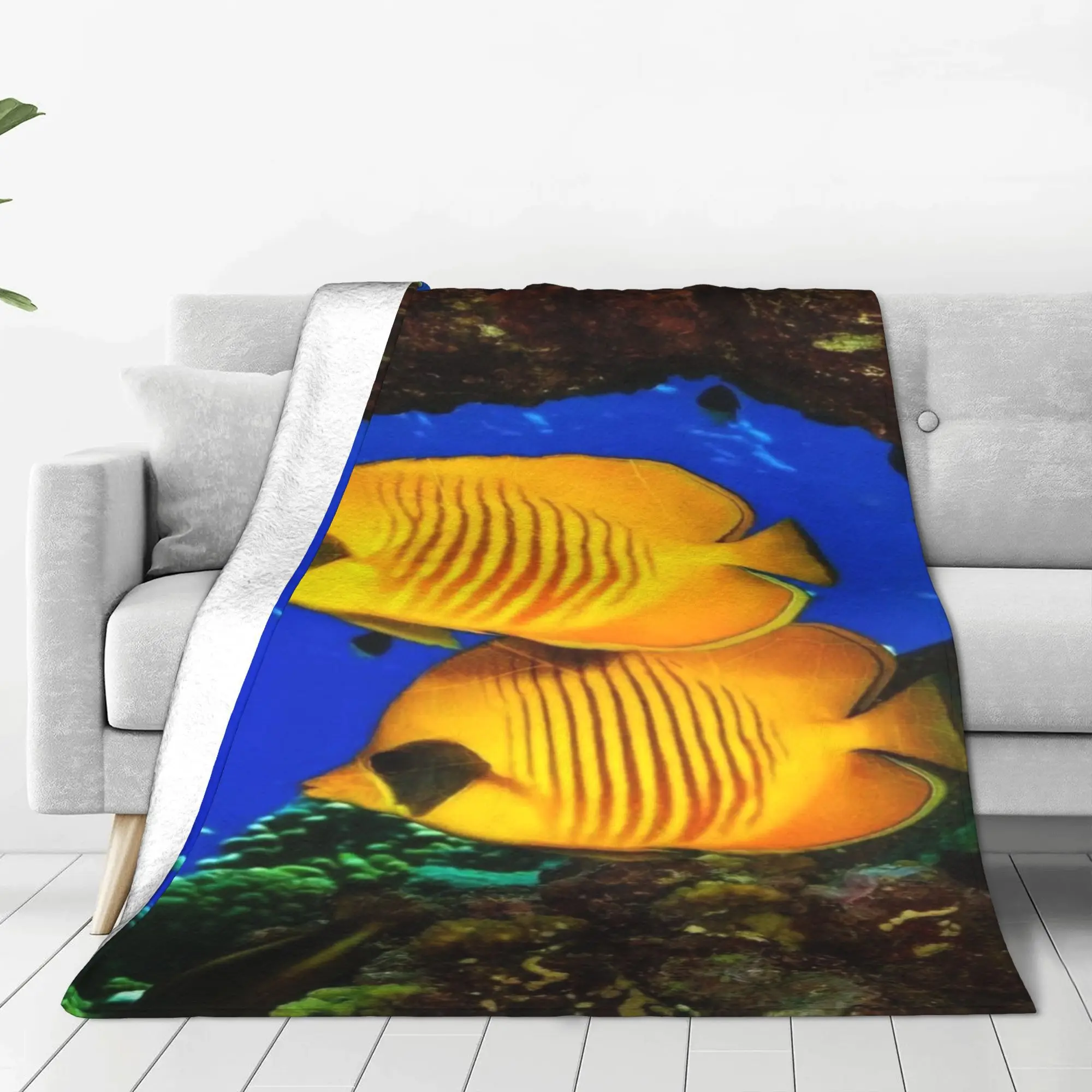 

Flannel Blanket Warm Soft Fluffy Adult Sofa Bed Throw Blanket for Living Room Comfortable Bedspread Outdoor Travel BL 126011