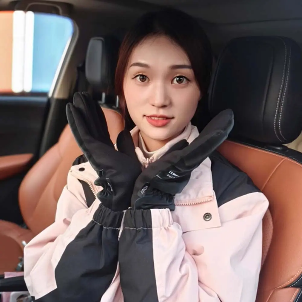 قفازات ناعمة مضادة للبرد تعمل باللمس زخرفة الحروف قفازات سميكة على الطراز الكوري قفازات أصابع شتوية أكثر دفئًا في الهواء الطلق