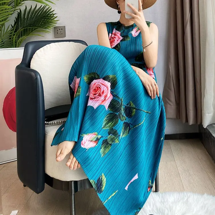 

2023 High end pleated summer fashion casual slim fitting mid length printed summer dress women vestido LOOSE