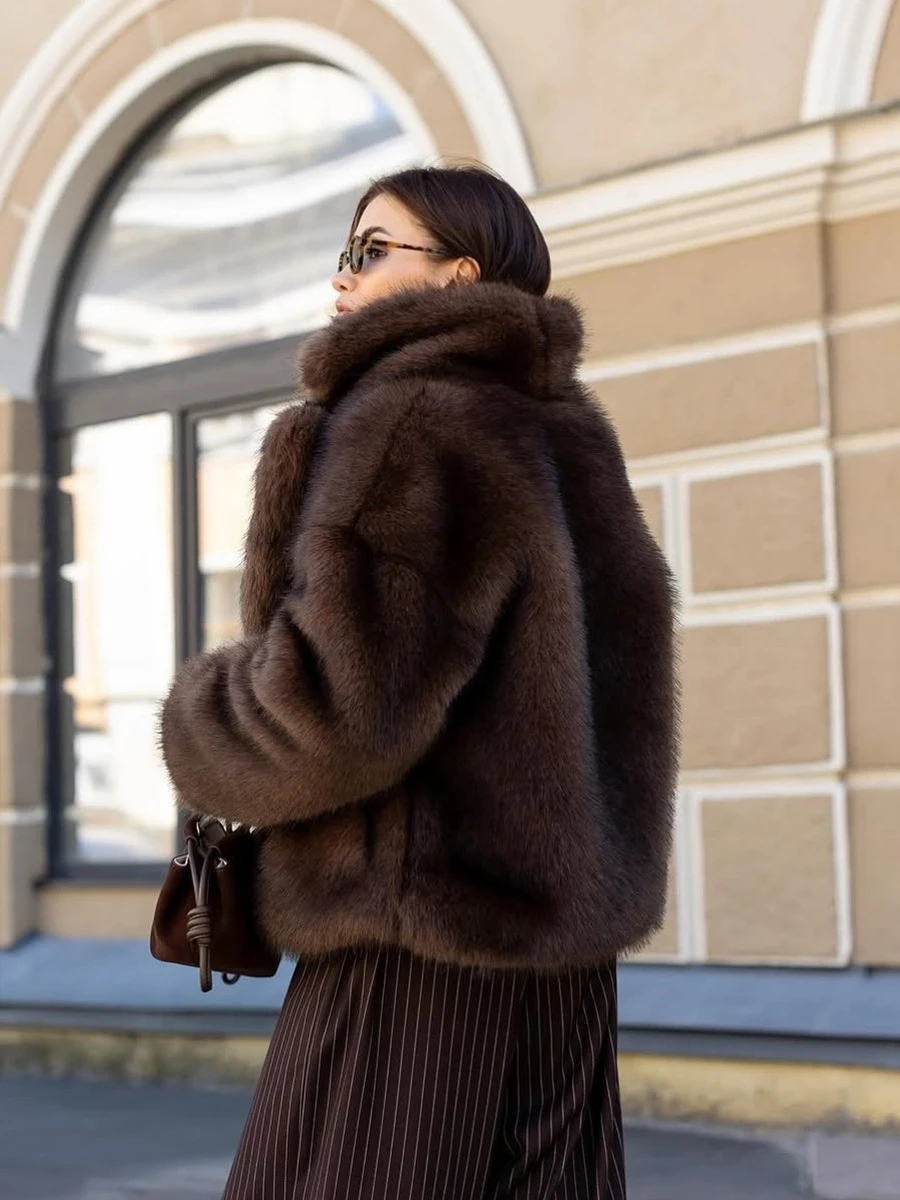 2026 Autumn Winter Women Faux Mink Fur Jacket Lapel Collar Hidden Closure Cropped Fluffy Coat Brown
