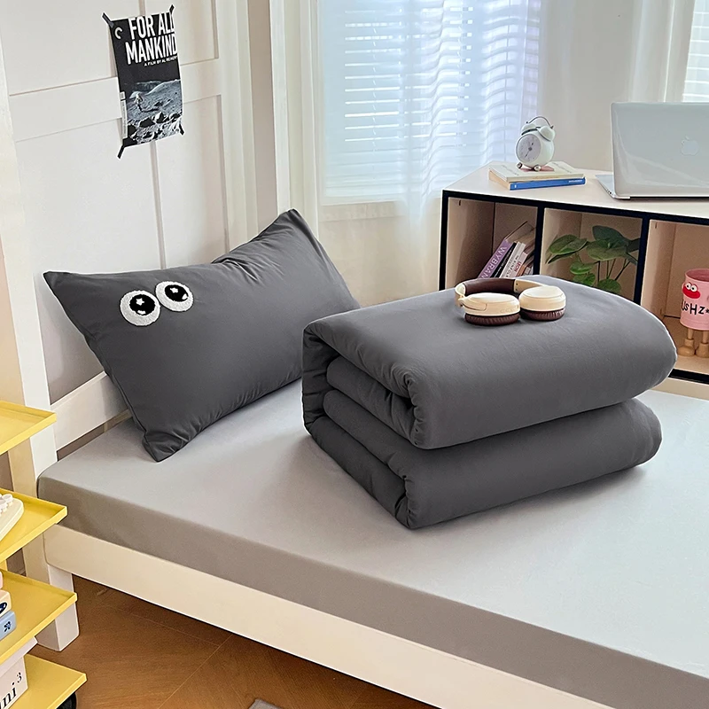 Minimalism Bedding Set, Lovely Big Eyes Embroidery Polyester 3pc Set Single, Back to School Season for Student Dormitory Decor
