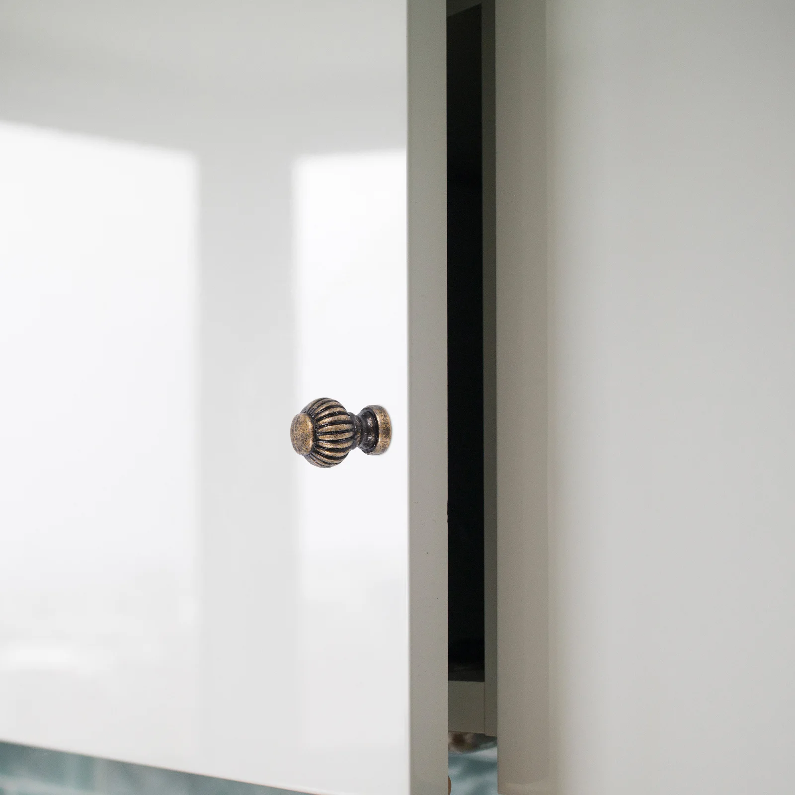 

12Pcs Vintage Pumpkin Round Drawer Pulls Single Hole Cabinet Knobs Decorative Jewelry Box Handles Retro Style Furniture Handles