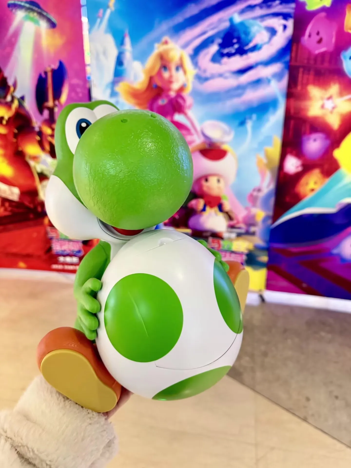 Genuine Universal Super Mario Galaxy Movie Yoshi & Luma Popcorn Buckets Light-Up Movie Merchandise Model Toy Gifts view 5