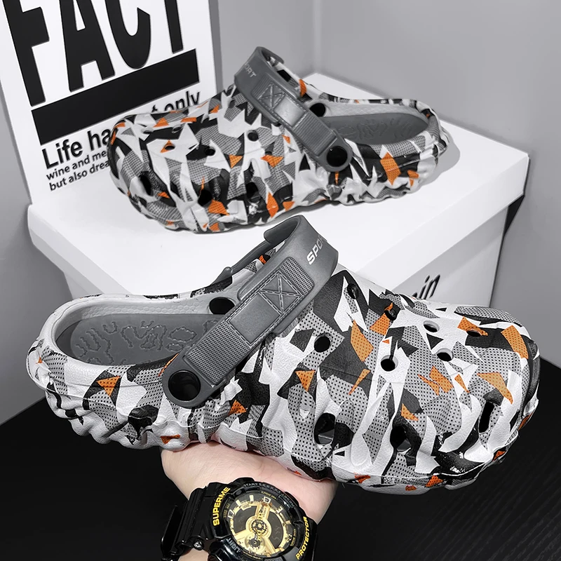 

2026 Men Hole Clogs Slippers Men Garden Shoes For Men Arch Support Slides Summer Fashion Beach Slippers Non-slip EVA Slippers