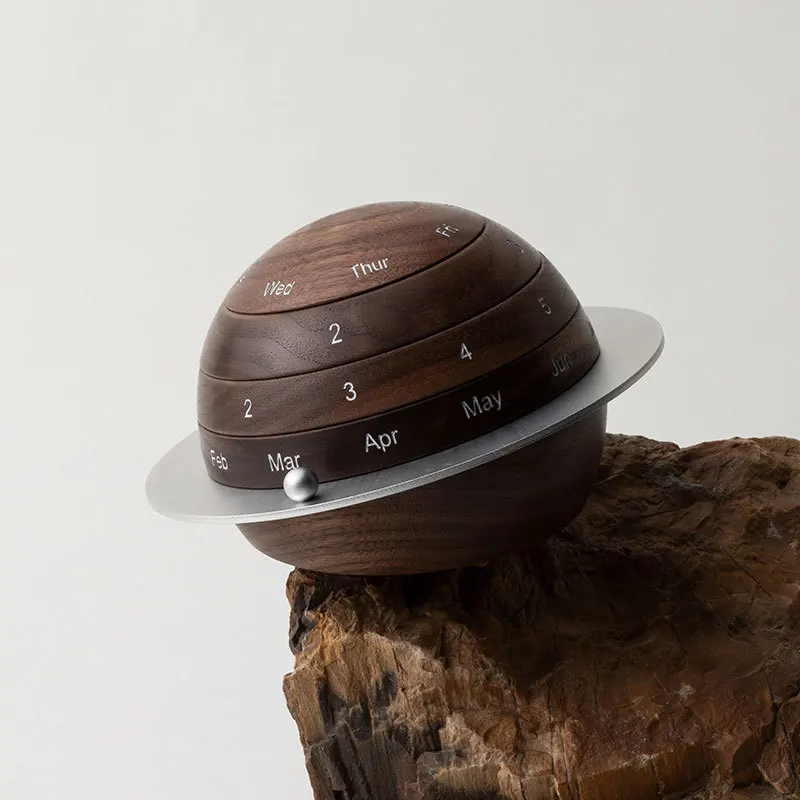 

Creative Planet Desk Calendar Wooden Perpetual Calendar Black Walnut Creative Ornament Gift Gift