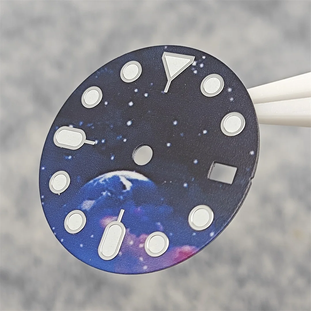 NH35 ساعة الطلب السماء المرصعة بالنجوم القمرية نجمة ووتش وجوه مع ملحقات ساعة تحويل مضيئة خضراء لحركة NH35 / NH34