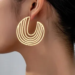 Stud Earrings For Women U-shaped Hollow Line Round Ear Accessories Holiday Party Gift Fashion Jewelry BE474