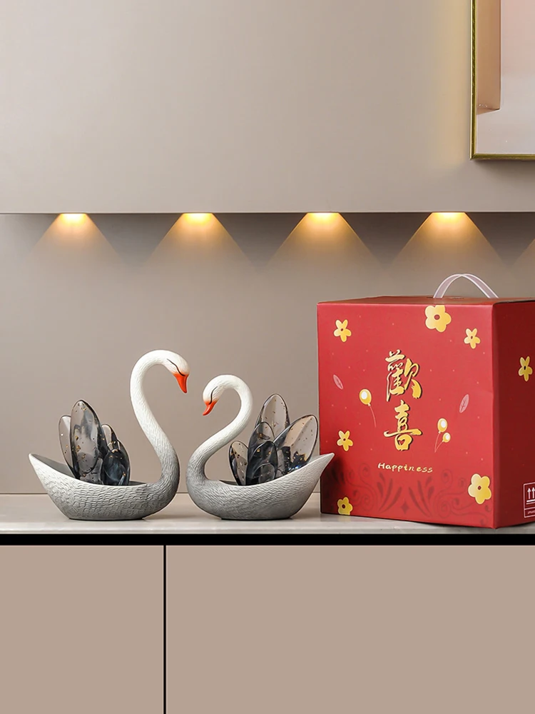 light luxury high-end swan ornament, a pair of living room dining side wine cabinet high-end decoration