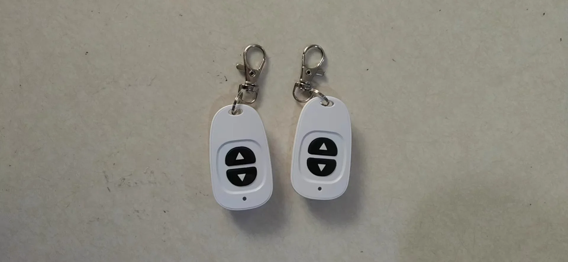 Remote Control Parking Lock Waterproof and Anti-pressure Parking Lock English Lift Parking Lock (with Sensor)