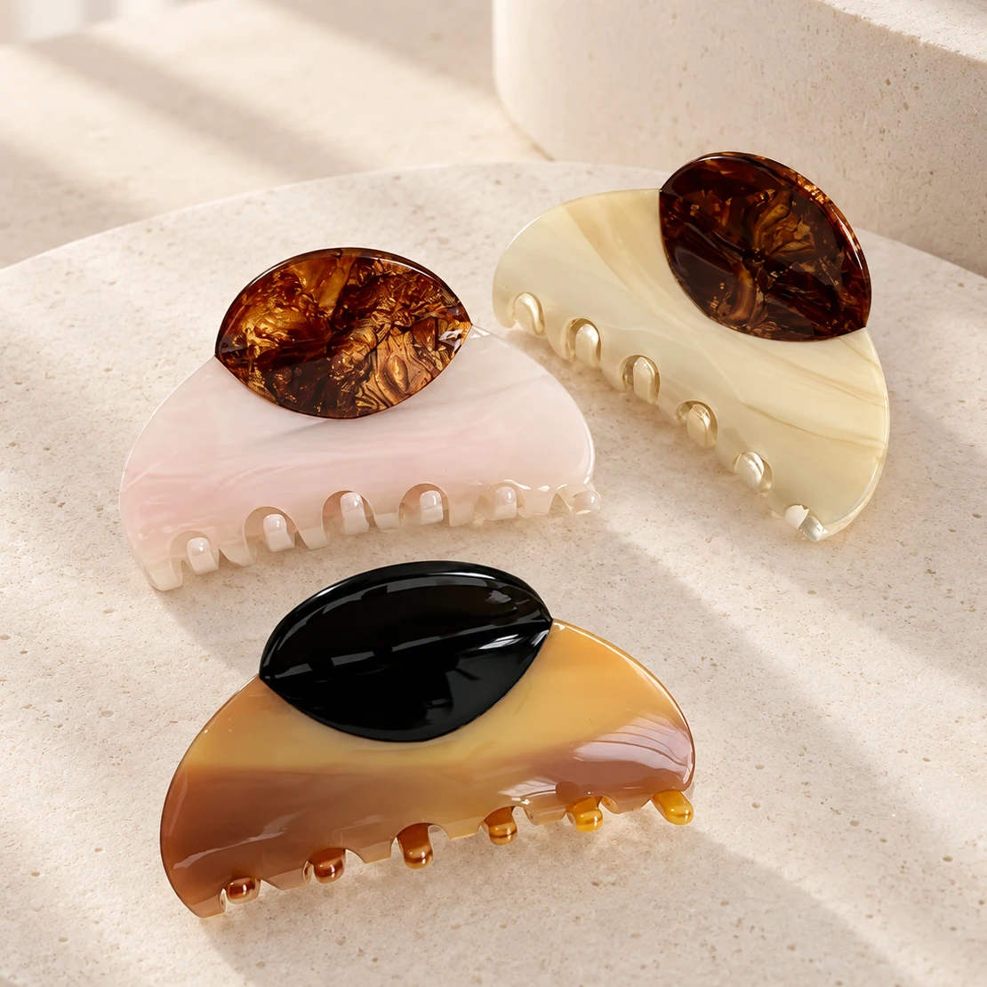 7.5cm Acetate Hair Claw Clips French Vintage Geometric Oval Tortoise Shell Marble Strong Hold Jaw Clips Women's Hair Accessories