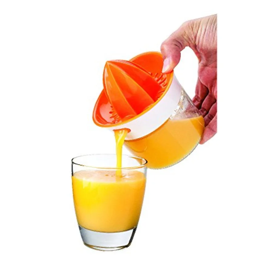

Squeeze and Pour Citrus Juicer and Glass 4-Ihes x 5-Ihes x 5.75-Ihes 13.5-Oue Capacity