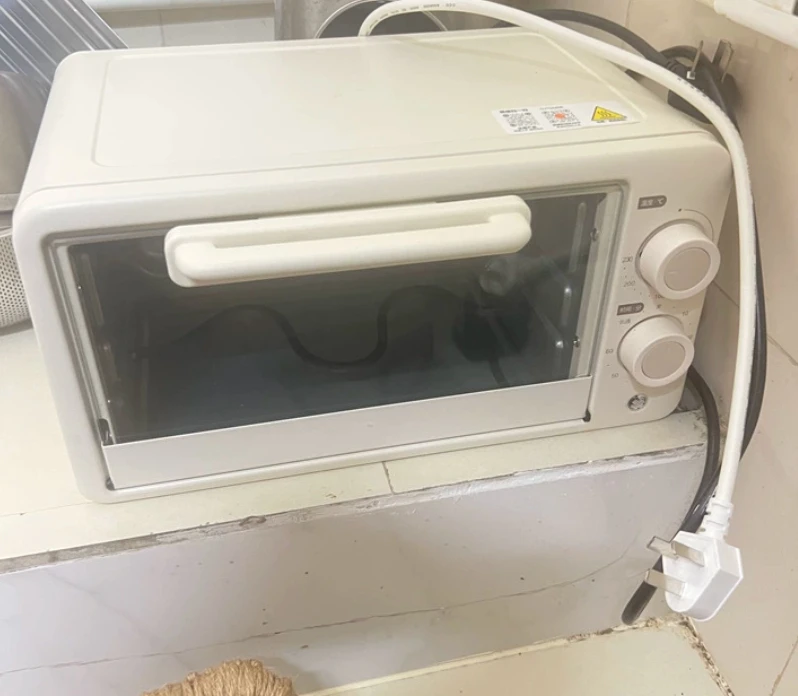 2026 New10L Mini Electric Oven Multifunctional  800W Compact Countertop Bake Roast Toast Timer