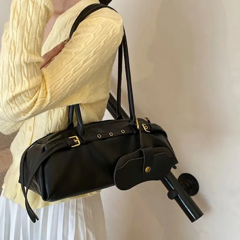 Bolso Retro de cuero PU para axila, bolso de mano de gran capacidad de Color sólido, bolso de hombro con hebilla para cinturón, otoño