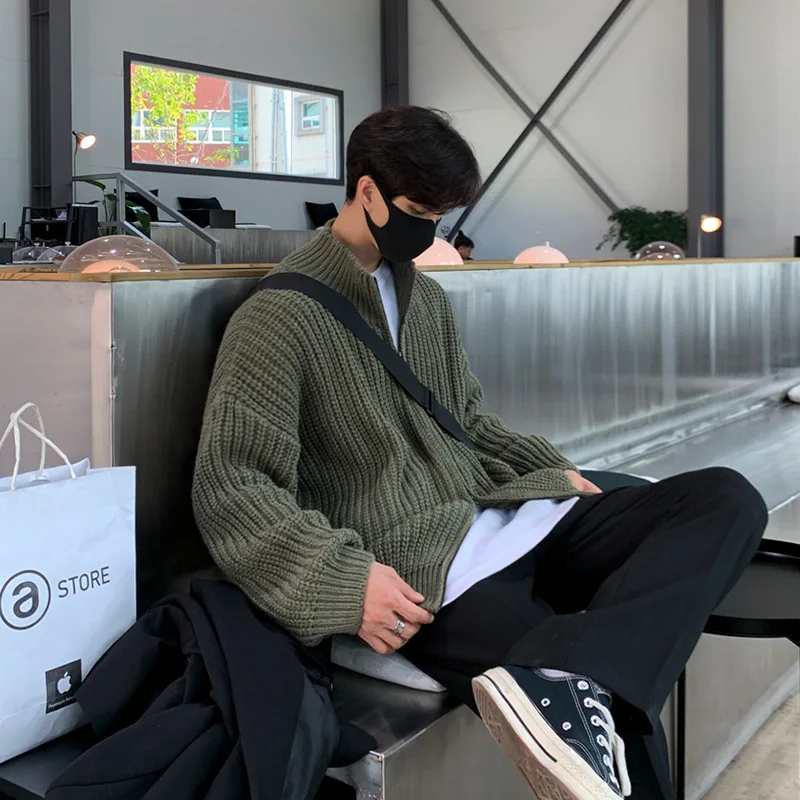 

Корейский вязаный кардиган на молнии с высоким воротником для мужчин, осень-зима, корейский свободный ленивый высококачественный свитер, модная куртка JJ819