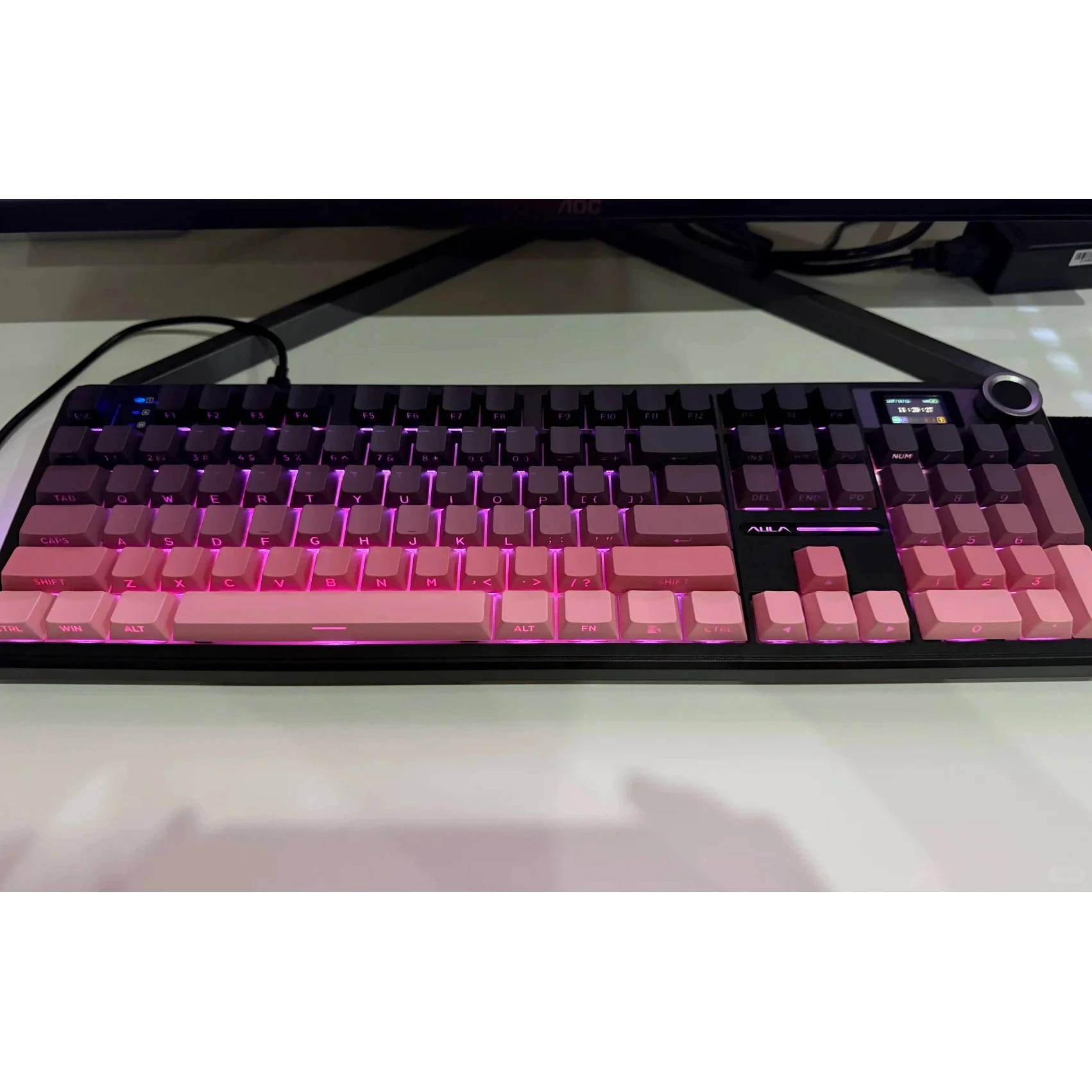 

Механическая клавиатура AULA F108Pro для офиса, RGB, три режима подключения, беспроводная (2.4G/Bluetooth), для киберспорта, с Gasket-креплением, игровая, с малым экраном