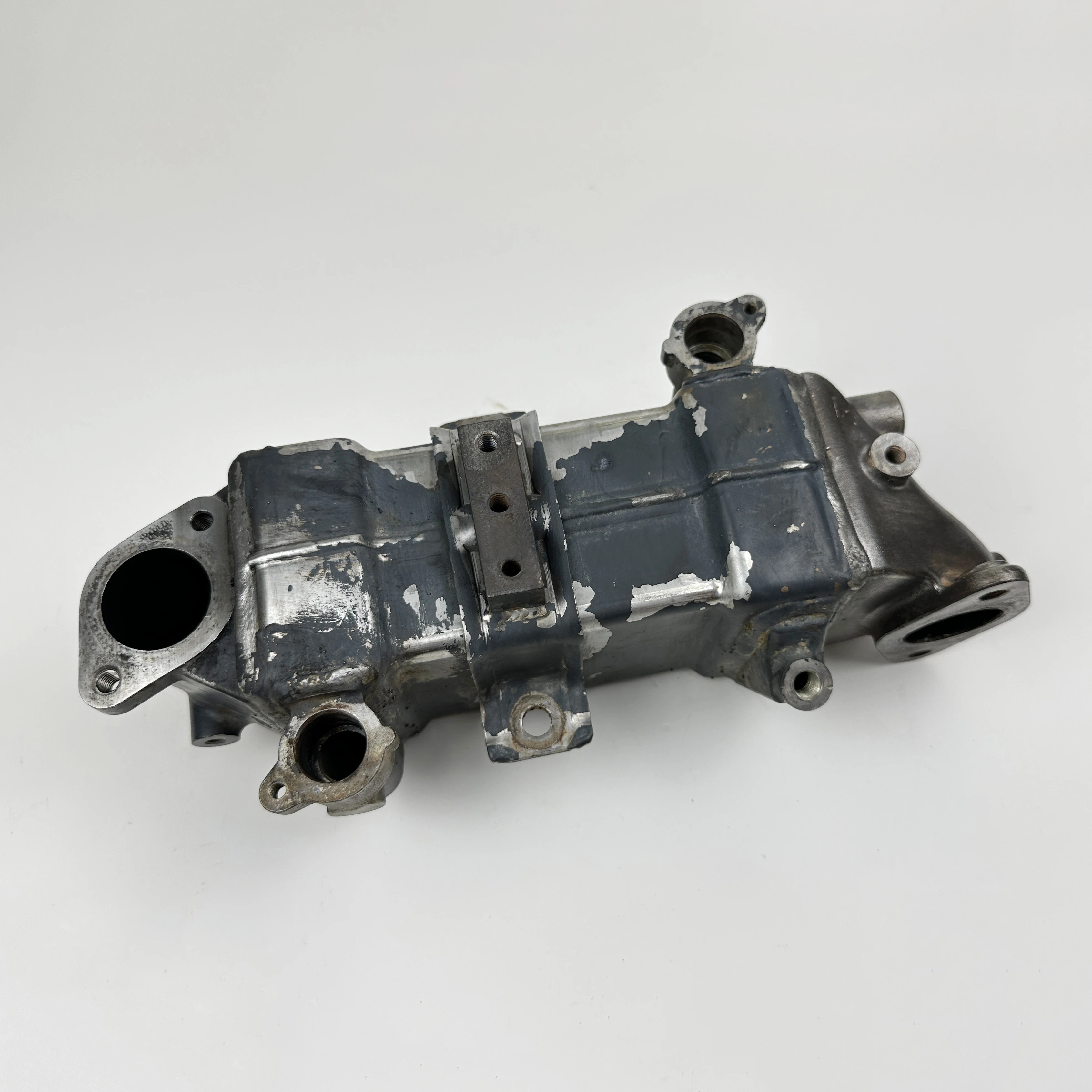 Diesel Engine Exhaust Gas Recirculation Cooler 5293236 5285124 EGR Cooler Assy for Cummins QSB4.5 Engine