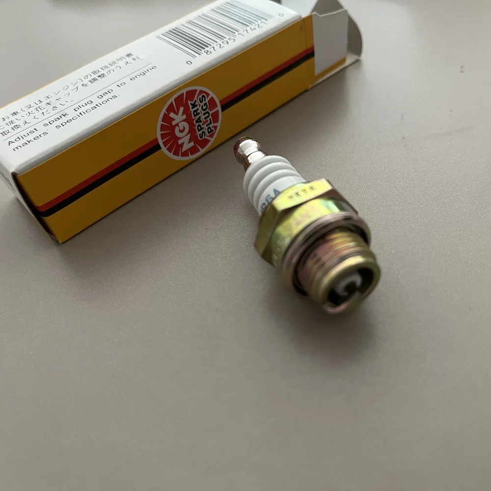 Made in Japan NGK BMR6A SPARK PLUG