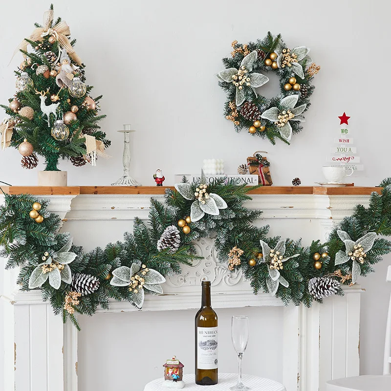 منتج جديد محاكاة عيد الميلاد الروطان زهرة مشهد حفلة الديكور الروطان الفاكهة الحمراء الأمريكية