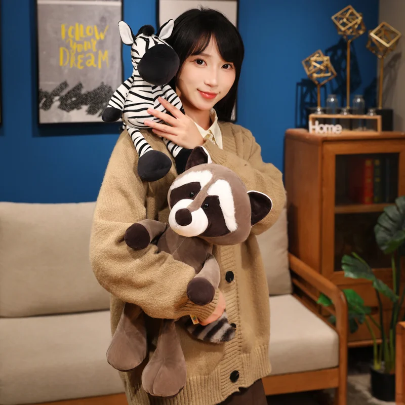 ตุ๊กตาสัตว์ป่า ชุดช้าง สิงโต ม้าลาย ลิง แรคคูน ยีราฟ ของเล่นนุ่มนิ่ม น่ารัก ของขวัญสำหรับเด็กและเพื่อนๆ