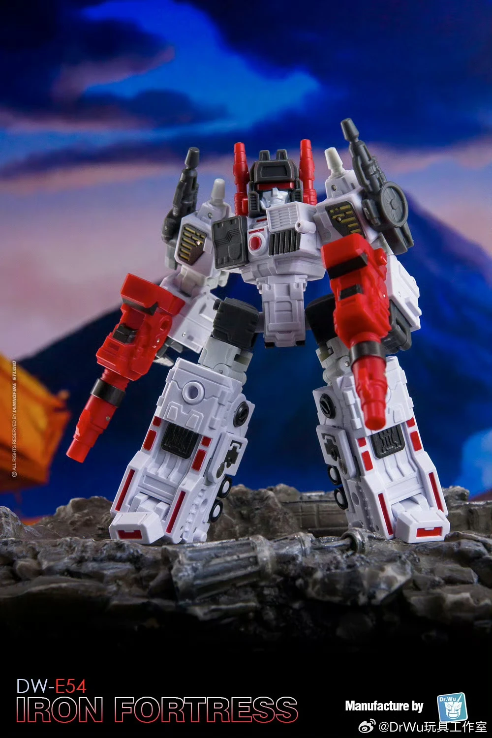 [Available In Christmas] Dr.Wu DW-E54 DW54 IRON FORTRESS Mini Metroplex Action Figure Transformation Robot 10cm