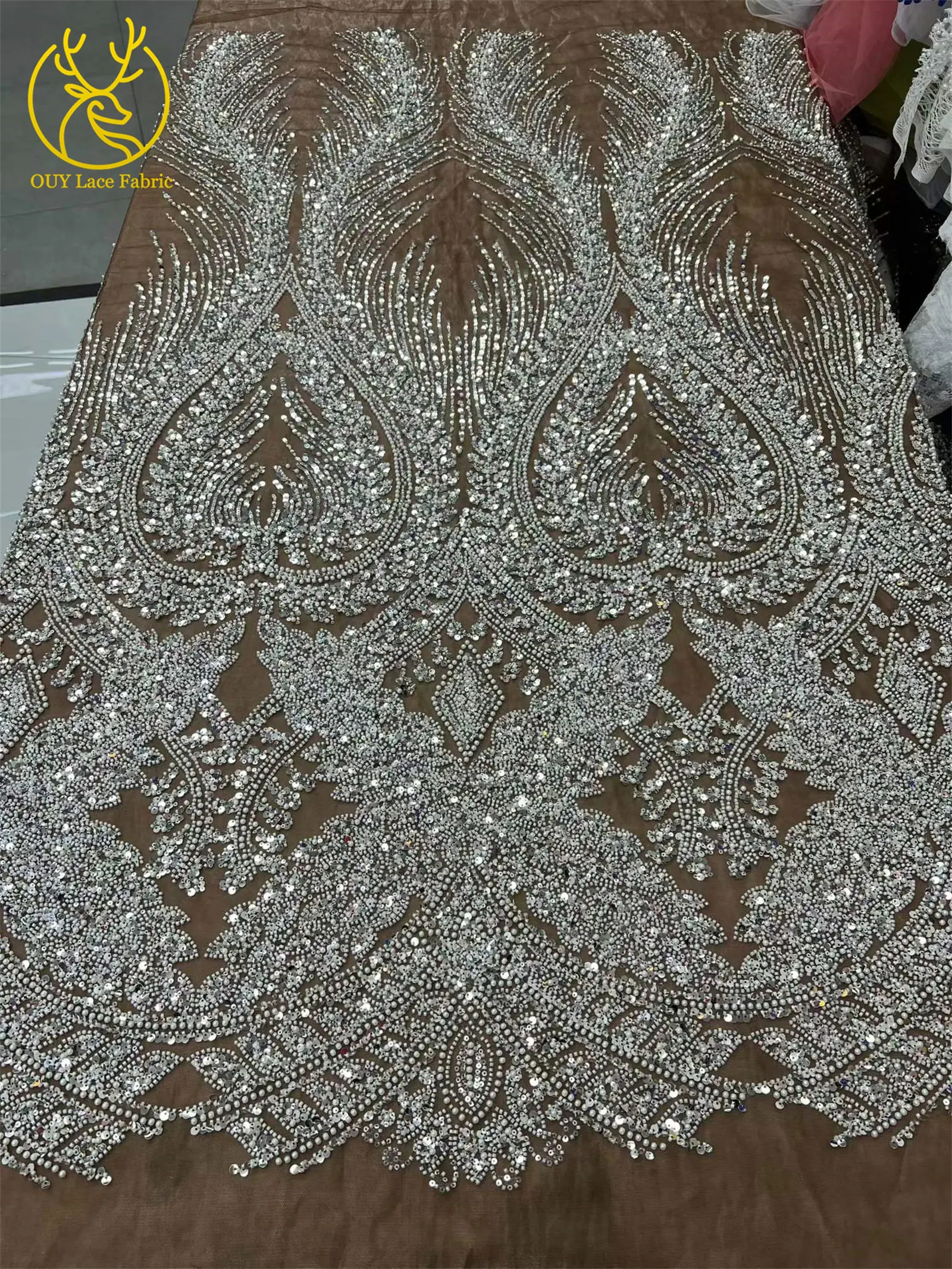 2026 Afrikanischer Spitzenstoff, hochwertiger Kaffeebrauner französischer Spitzenstoff mit Perlen und Pailletten, nigerianischer Braut-Mesh-Spitzenstoff, 5 Yards – Detail 5