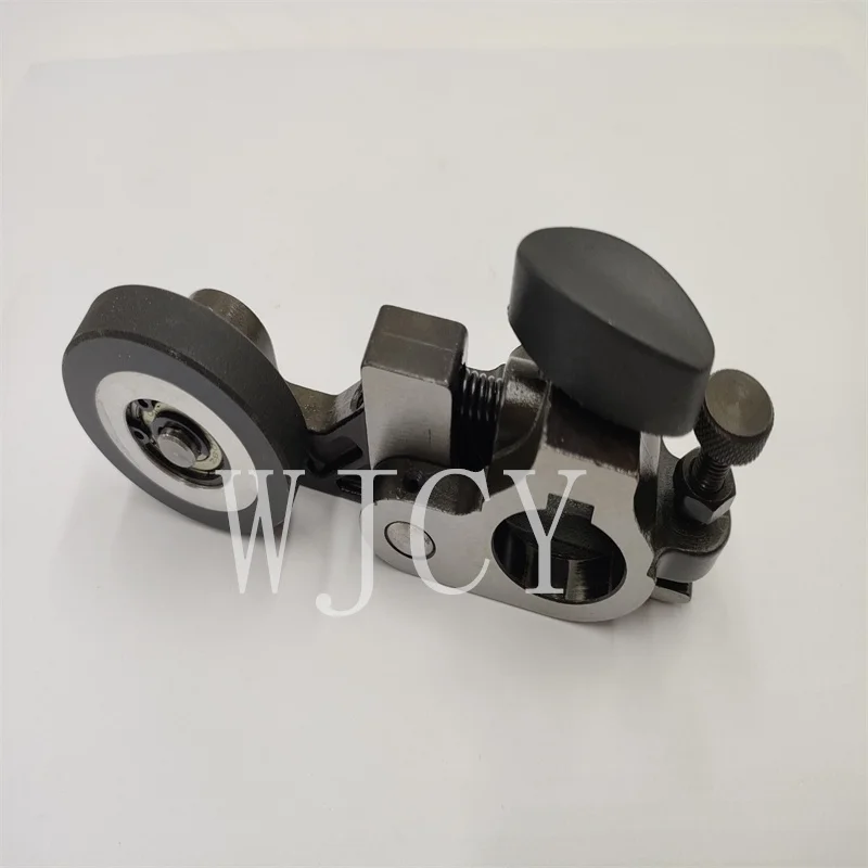 CD102 Offset Printing Machine Spare Parts Paper Feeder Wheel Carrier Assembly