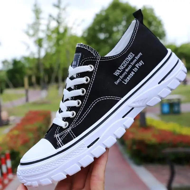 

Men's Canvas Shoes Summer 2025 Trendy Thick Bottom Breathable Casual Shoes Korean Style Low Top Lace-Up Glue-Welding Rubber Sole