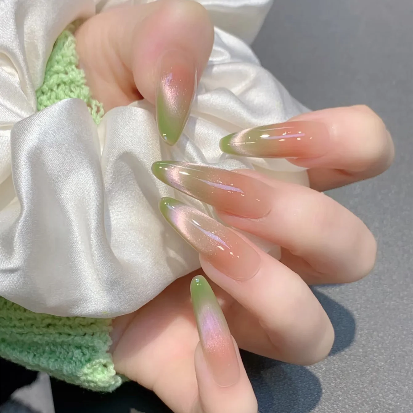 1pcs SHAKA Qingti Cat's Eye gel nail polish Summer Ice Penetrating Glass Beads Daily Whitening Versatile Nail Enhancement Art