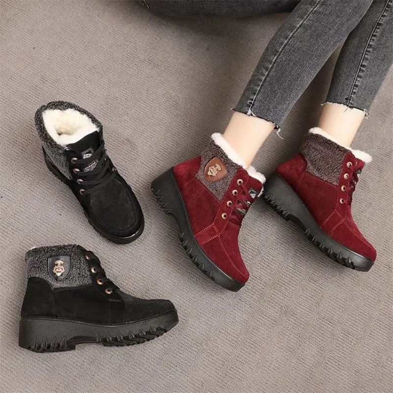 Bottes de neige en velours épais pour femmes, nouveau Style d'hiver, fond épais avec velours 41, grandes chaussures antidérapantes en coton pour personnes âgées d'âge moyen