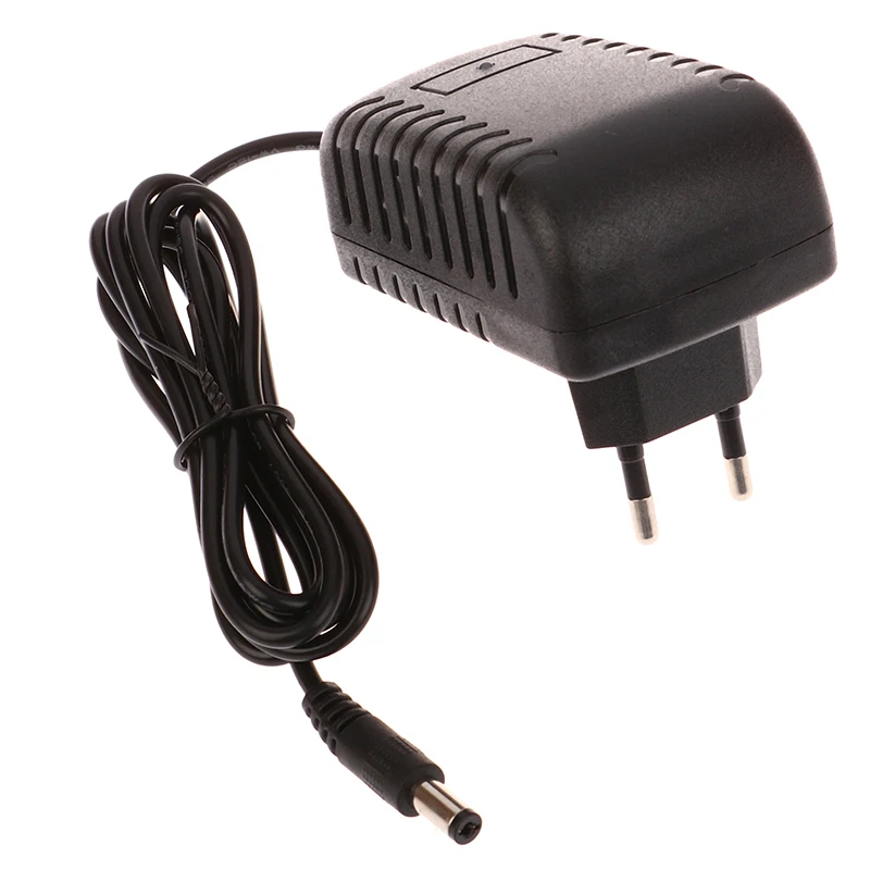 Cargador de coche de juguete con control remoto, 12V, cargador de coche eléctrico para niños, cargador Universal con enchufe europeo para coche de niños, 1 ud.