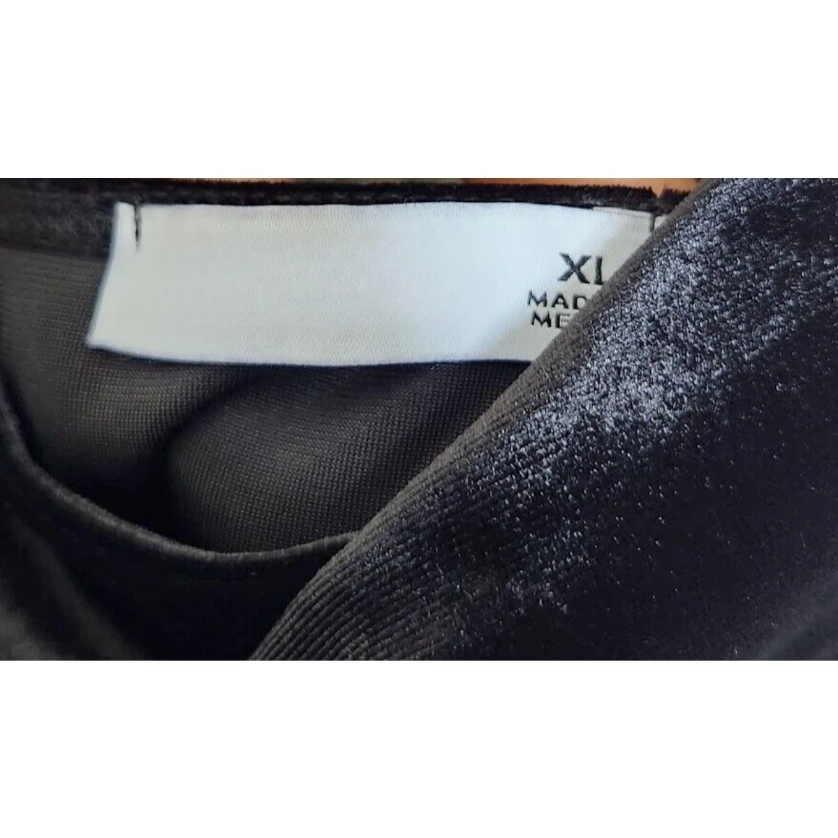 Us-Tank Top Womens XL Black Polyester Velvet Fringe Hem Spaghetti Strap