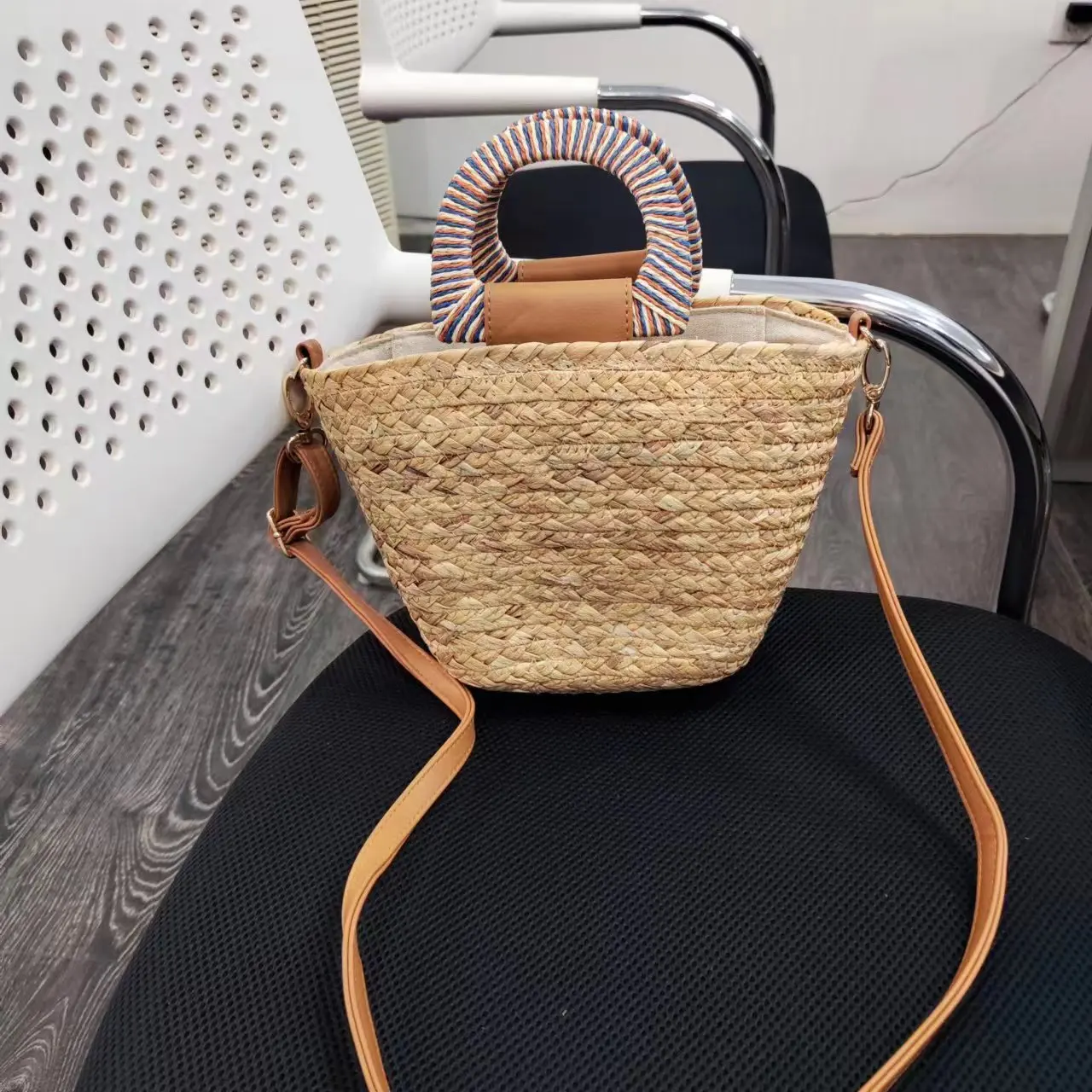 

Handmade Woven Straw Bag Summer Travel Basket Bags for Women Handbags Knitting Shoulder Crossbody Bag Vacation Beach Bags Purse
