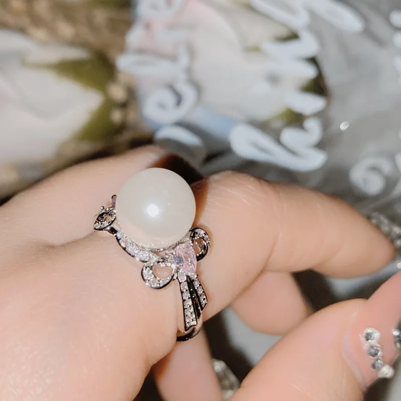 

MDL Asymmetrical Bow Tassel Black Pearl Ring Tahitian Baroque Seawater Bead Zircon Ring