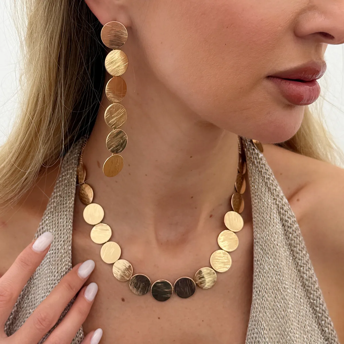 SHIXIN Elegant Metal Sequins Choker Necklace Drop Earrings Jewelry Set for Women Luxury Retro Clavicle Chain Accessories Gifts