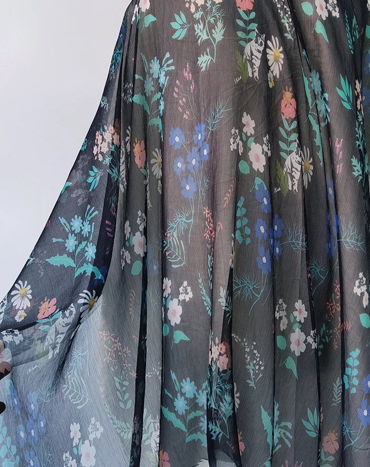 1 meter X 1.32 meter Retro Floral Silk Georgette Wrinkled Fabric Natural Silk Crinkled Chiffon