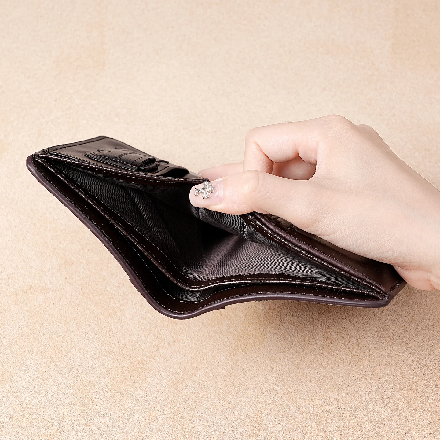 Nuevo Cartera compacta Retro Vertical triple para hombre, lector de tarjetas antirrobo, bolsa, soporte para licencia de conducir