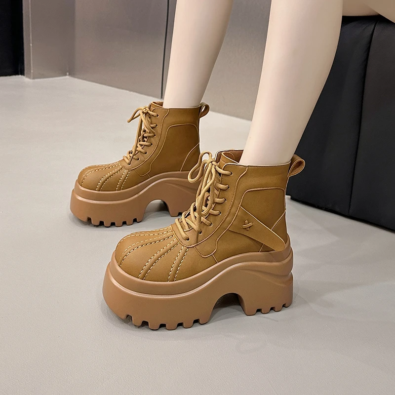9CM Nowe Damskie Botki na Wysokiej Platformie Zimowe Ocieplane Futrem Grube Buty Śniegowce Sznurowane Sneakersy Damskie Skórzane Botki Motocyklowe Mujer — zdjęcie 7