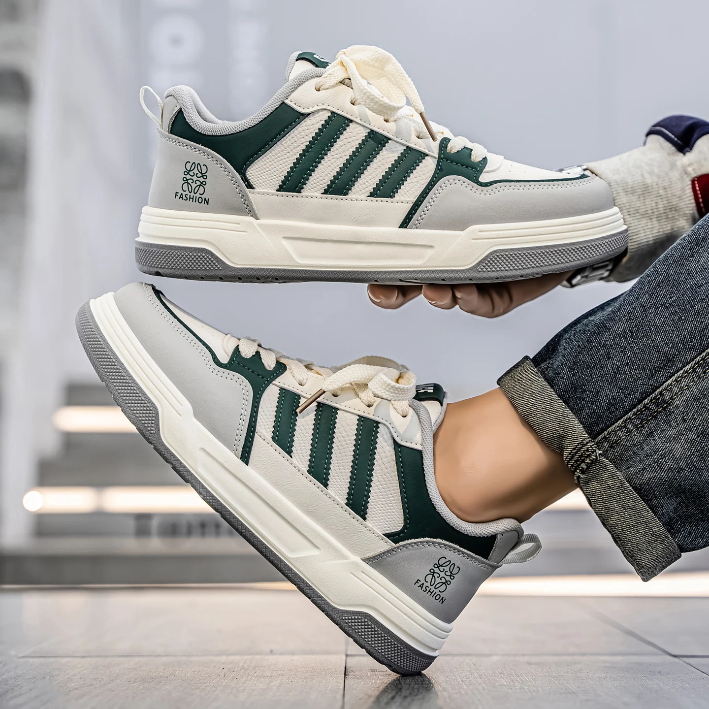 

Мужская обувь - Новый осенний стиль 2025 года - Мужские уличные кожаные туфли со вставками - Водонепроницаемая и нескользящая повседневная обувь в стиле ретро