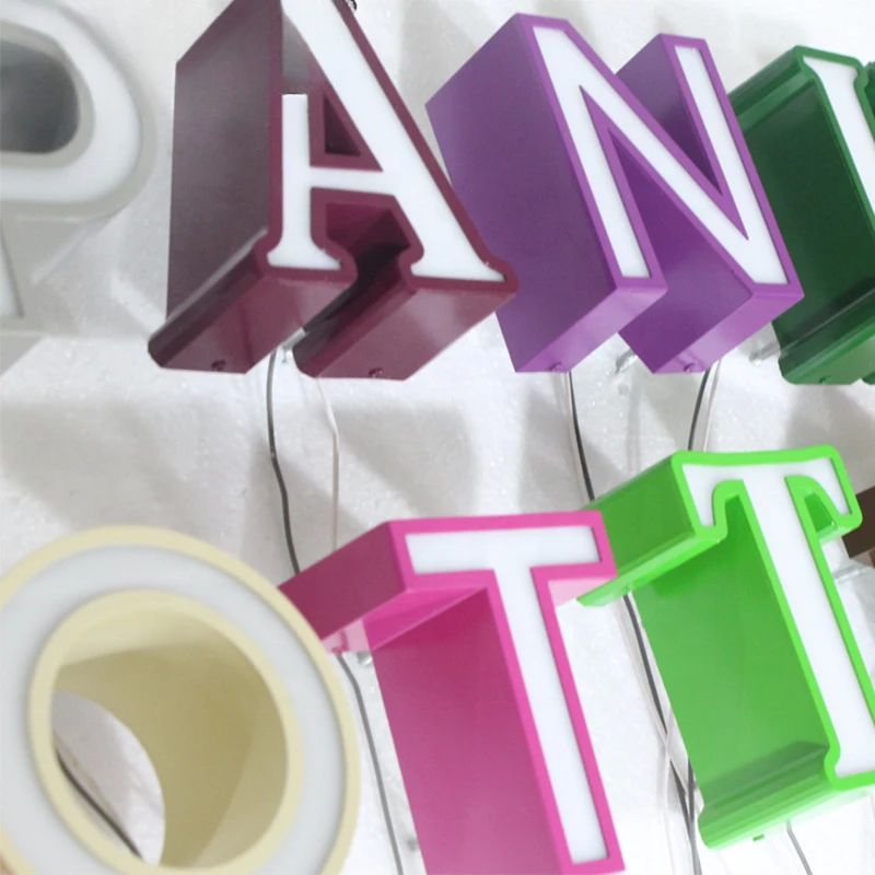 Custom metal acrylic bright sign 3D luminous plastic luminous character headlight letter sign