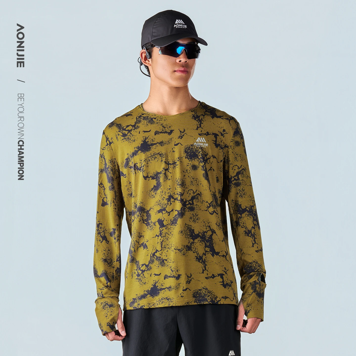 Aonijie FM5627 Men's Wool Long Sleeve Base Layer Shirt Breathable Thermal Running Hiking Shirt, Moisture Wicking Quick Dry
