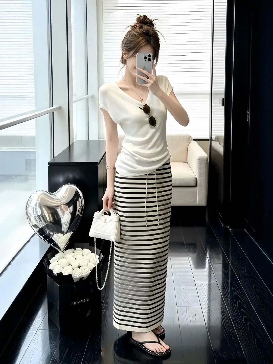 

Elegant Summer Outfit Women's V-neck Short-sleeve White Top High-waist Stripe Wrap-around Skirt Two-piece Set Breathable